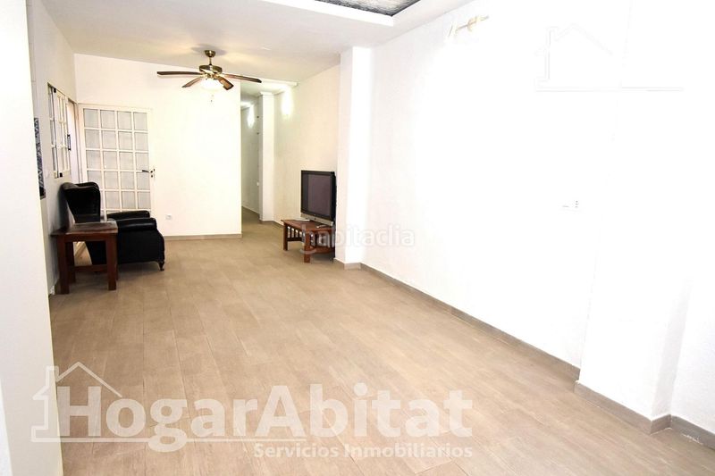 Foto 62a5be04-6020-489a-b9aa-7c18a0263d40. Casa a Aldaia