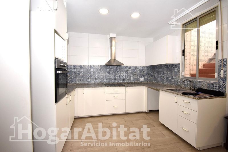 Foto 6e9355fb-1708-47a5-b293-84babbcfb621. Casa a Aldaia
