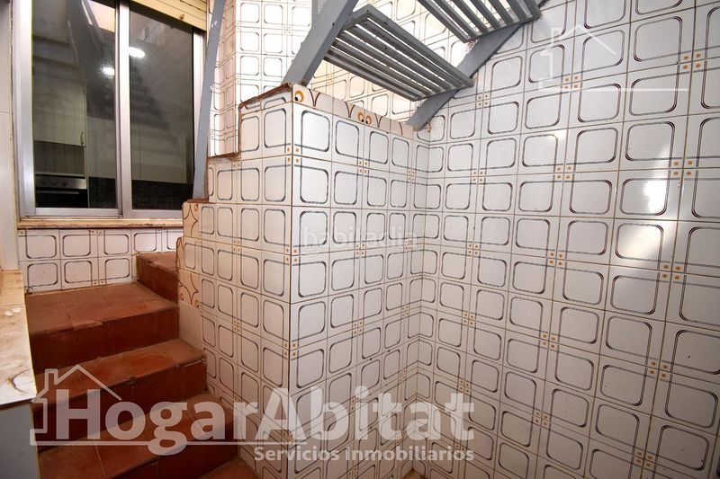 Foto e24a6c86-6e11-4038-a22a-d4bd206e9d0e. Casa a Aldaia