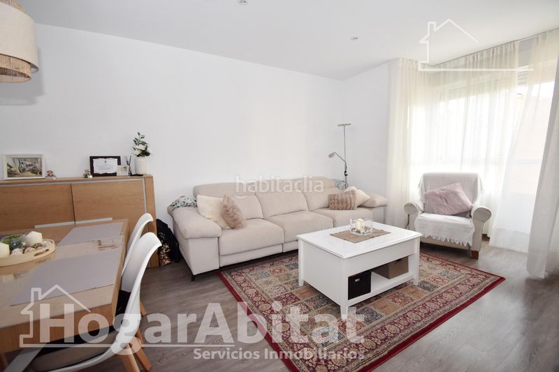 Foto aeafd57e-af5d-4a9e-910e-fd83fec76e53. Pis amb calefacció aparcament a Algemesí