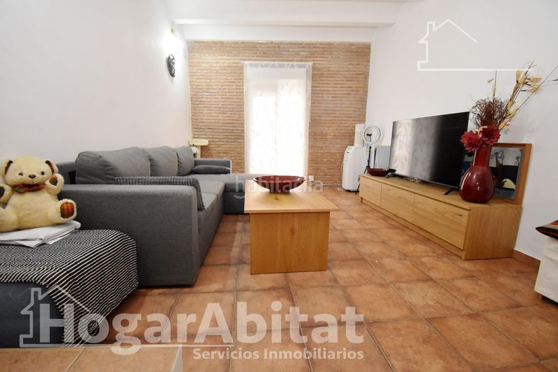 Foto 2eb24d7d-83d6-4552-a940-180ca7cee4d4. Casa amb calefacció a Onda