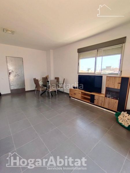 Foto bca131dd-6a5b-4138-a4d3-bcedec38a5cd. Casa amb calefacció aparcament a Alginet