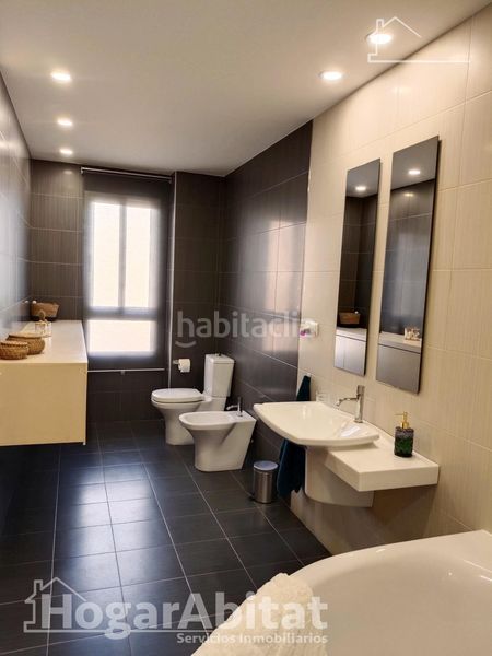 Foto fbd99966-9954-4552-af35-c16f8951373f. Casa amb calefacció aparcament a Alginet