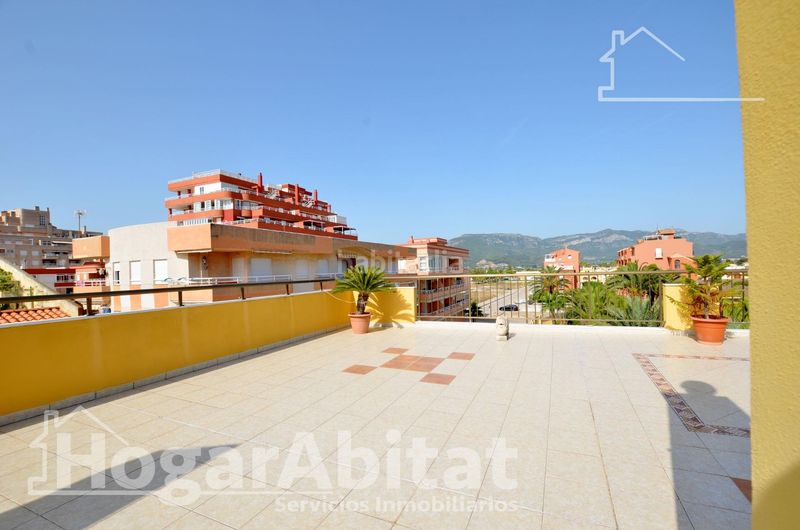 Foto d218a190-9418-4241-9fad-8bd2a4def742. Àtic amb aparcament piscina a Tavernes de la Valldigna