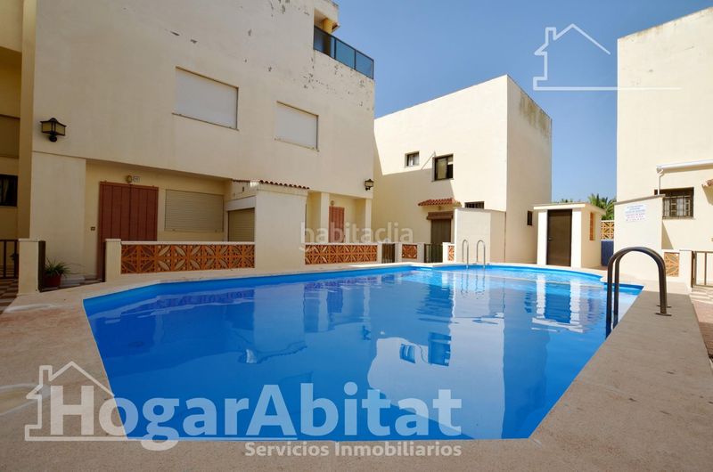 Foto eb8d5559-c014-4514-a507-75f6d415ad3e. Àtic amb aparcament piscina a Tavernes de la Valldigna