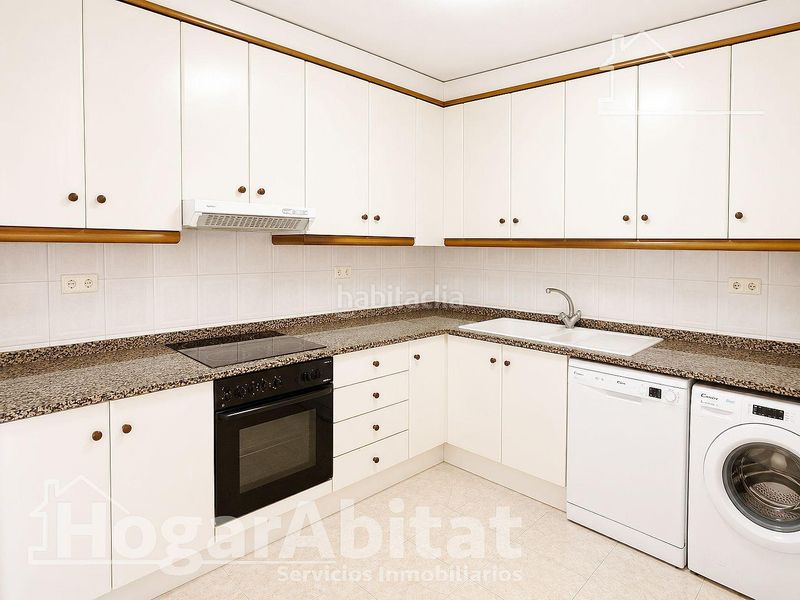 Foto 58e6b3ff-6405-4586-992f-d893d986c4bb. Xalet amb aparcament a Alcora (l´)