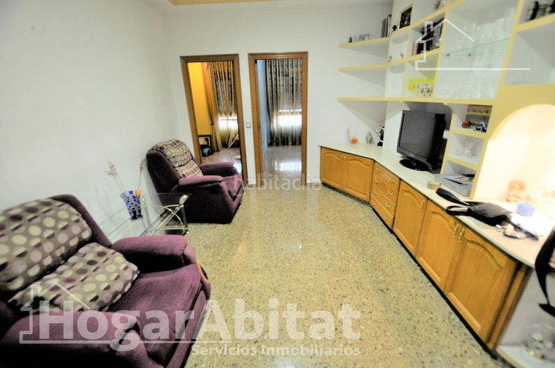 Foto 2d68585f-8a34-405e-8b1d-6a87a6556029. Casa amb aparcament a Núcleo Urbano Pobla de Vallbona (la)