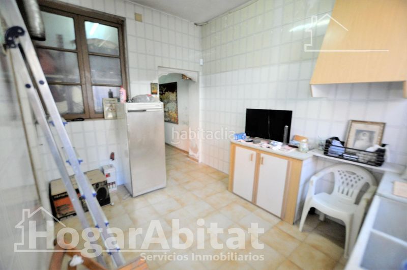 Foto 83a6abd9-e7f5-4db6-940e-9aafaefc0d05. Casa amb aparcament a Núcleo Urbano Pobla de Vallbona (la)