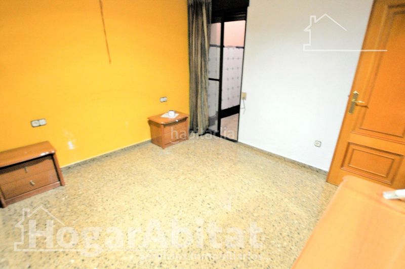Foto ce19a0cd-983a-4c5e-a25d-2fe84963faa6. Casa amb aparcament a Núcleo Urbano Pobla de Vallbona (la)