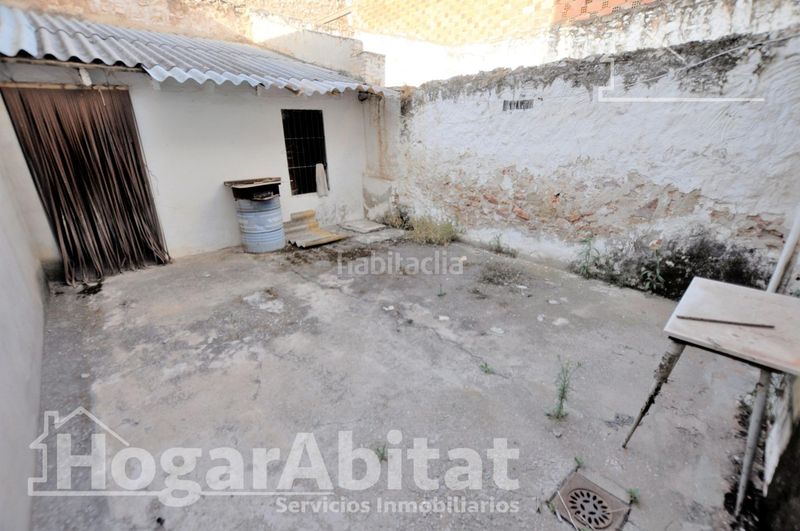 Foto e65c3a9a-81c5-4fdf-98f3-718e2323575d. Casa amb aparcament a Núcleo Urbano Pobla de Vallbona (la)