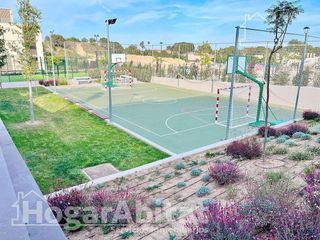 Appartamento  Calle torres de quarte. Totalmente nuevo! luminoso en residencial con garaje y piscina
