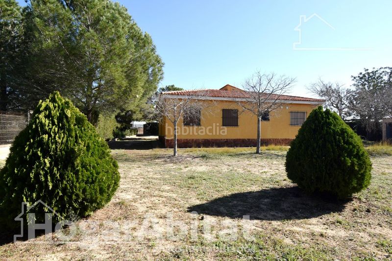 Foto 7cf9d87c-3762-4cb6-a779-da5886bbcb74. Xalet amb calefacció aparcament piscina a Los Felipes-Corral de Carmelo Chiva