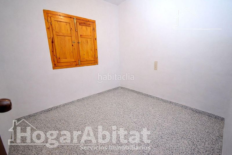 Foto c6e8bd62-4509-41c4-b7d2-552a69eb63f9. Xalet amb calefacció aparcament piscina a Los Felipes-Corral de Carmelo Chiva