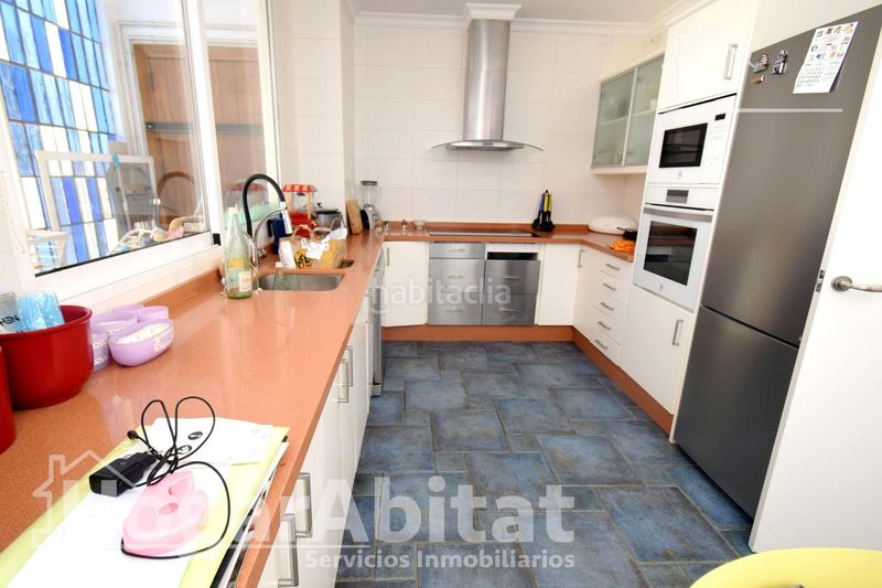 Foto a595f5d6-aec4-40cd-a57f-a27d70e717c4. Pis a Antiga Moreira Sagunt