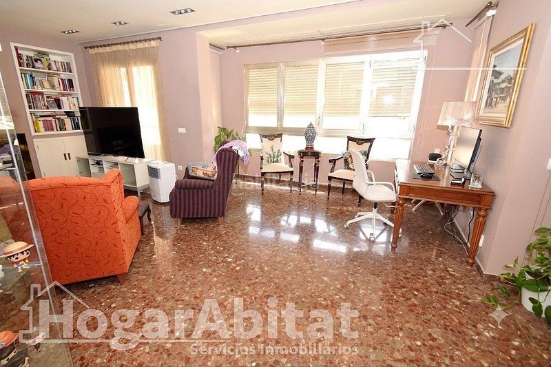 Foto d00162c5-20c8-4212-8455-4243137e66b8. Pis a Antiga Moreira Sagunt