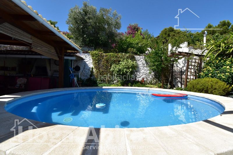 Foto 1a98dd6a-67fb-437d-a3e8-f471bb04d561. House with heating pool in Oliva pueblo Oliva
