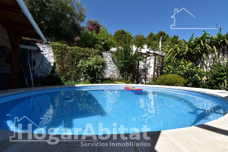 Foto 8836f8a3-4fb9-4bf0-832c-9d85774f610e. House with heating pool in Oliva pueblo Oliva