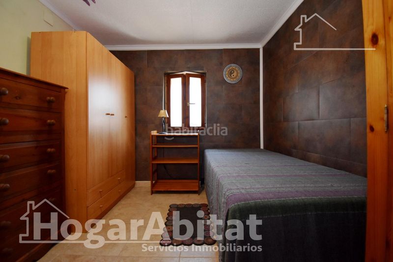 Foto b1812a0f-46b9-46e6-9904-4e9ed72d3a8d. House with heating pool in Oliva pueblo Oliva