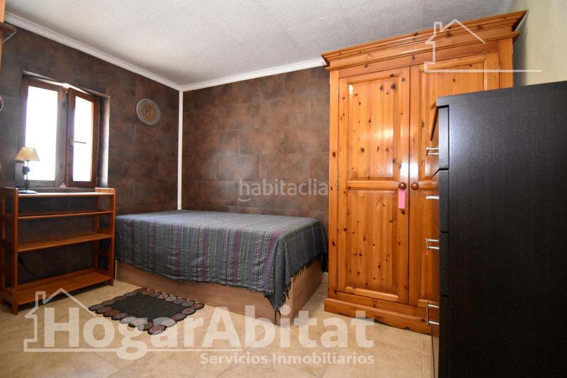 Foto c9ad21fe-4139-491a-9a59-82421eb3d0b5. House with heating pool in Oliva pueblo Oliva