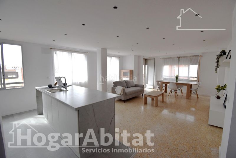 Foto a16a7420-a841-4230-ba65-fd65c6658f9e. Pis a Centro Almazora / Almassora