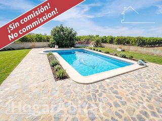 Xalet  Partida florida. Magnífico chalet luminoso con piscina privada, garaje y parcela