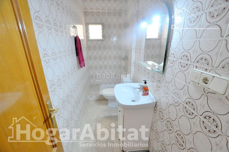 Foto 129d5e56-3e29-4ba5-b237-05b2251f4be8. Pis amb calefacció aparcament a L´Eixereta Burjassot