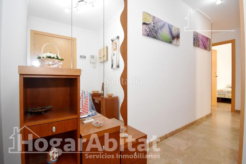 Foto da5a982a-69c2-4a66-b710-aecae20e7d9d. Pis amb aparcament a Oliva pueblo Oliva