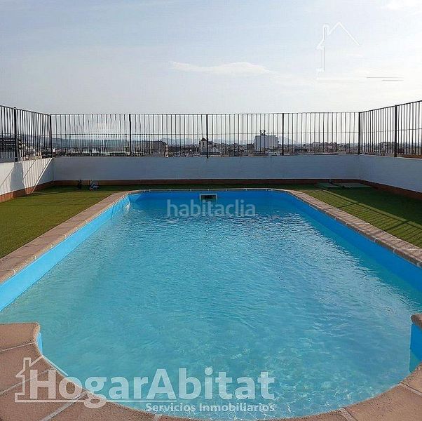 Foto 03936c93-4a4f-4e54-84a3-732d9cef0fd2. Pis amb piscina a Almoradí