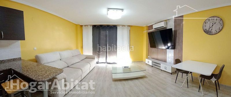 Foto a2a3831c-efa7-44c0-a1ff-2d0d393b78de. Pis amb piscina a Almoradí