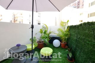 Pis  Calle pintor gisbert. Espectacular! reformado y acogedor con terraza, patio y ascensor