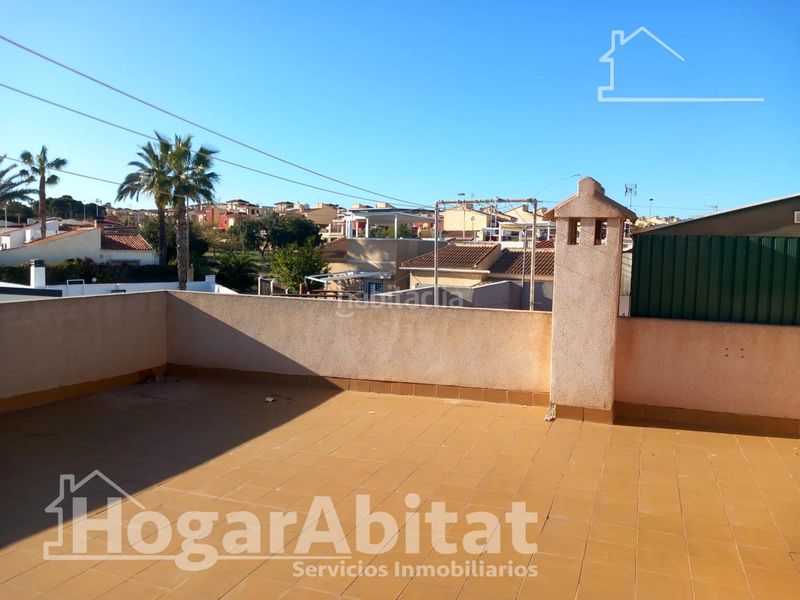 Foto 17376409-aeea-4b78-828b-c256de5599b0. Casa amb aparcament a Zona los Frutales Torrevieja