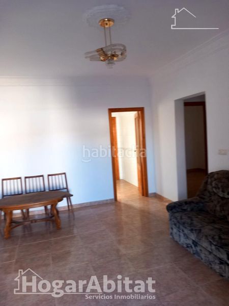 Foto 7add068a-0bb0-4c96-8c8a-c7563c4b69a6. Casa amb aparcament a Zona los Frutales Torrevieja
