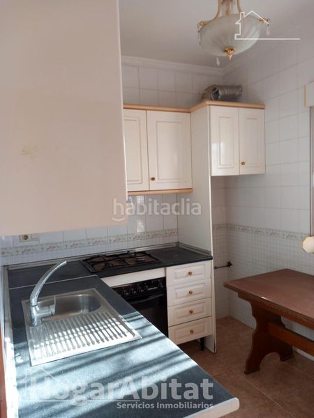 Foto 88a67acf-0b10-4d84-a0dd-ae0645bfb4d3. Casa amb aparcament a Zona los Frutales Torrevieja
