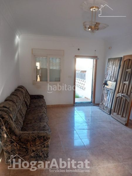 Foto 892c4fdb-4a33-4ea4-b4da-99f587876dba. Casa amb aparcament a Zona los Frutales Torrevieja