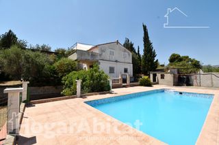 Chalet  Polígono casa fernanda pol  7 paraje 41. Chalet con dos viviendas independientes, piscina privada, garaje