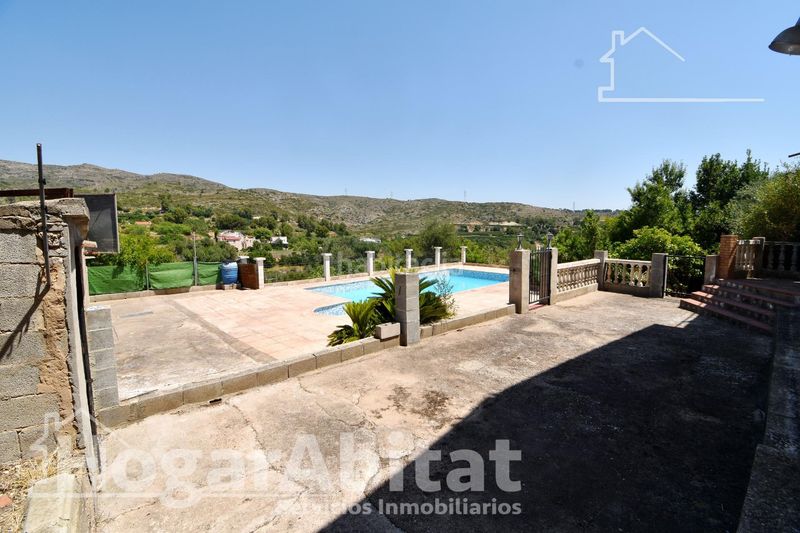 Foto 66428cae-c173-4770-9f52-11c999caae08. Xalet amb aparcament piscina a Tous