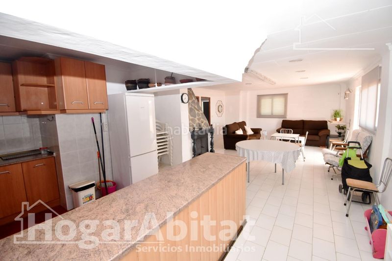 Foto a56b673f-11ca-4d89-b6ae-25d8f234e554. Xalet amb aparcament piscina a Tous