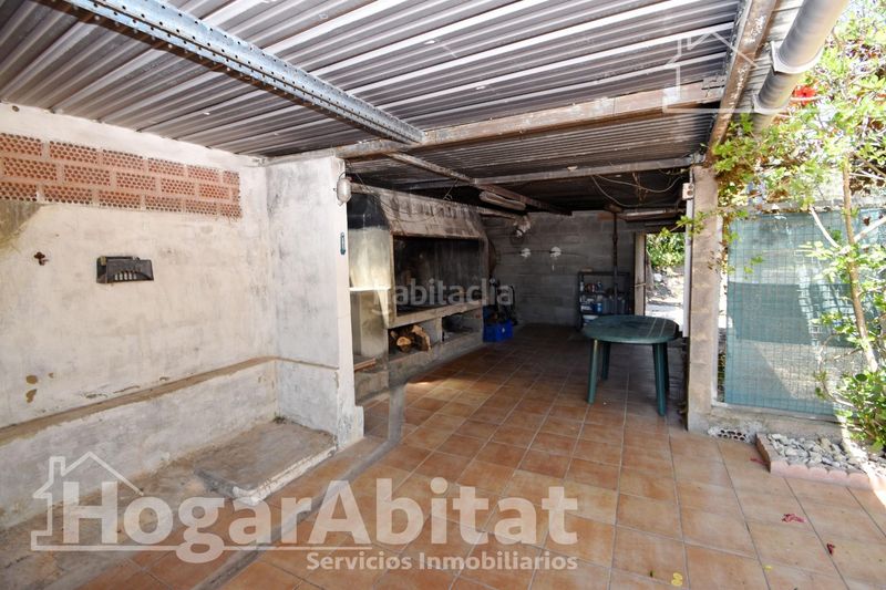 Foto b68000d7-fe9e-4231-be9e-e9d1514458f7. Xalet amb aparcament piscina a Tous