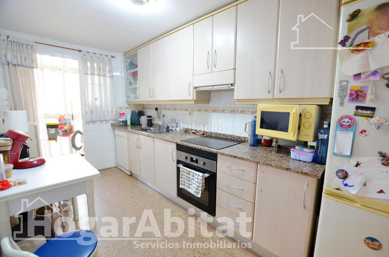 Foto eb014967-0b71-4981-9760-1cb643b68d98. Pis amb aparcament a San Blas Alicante
