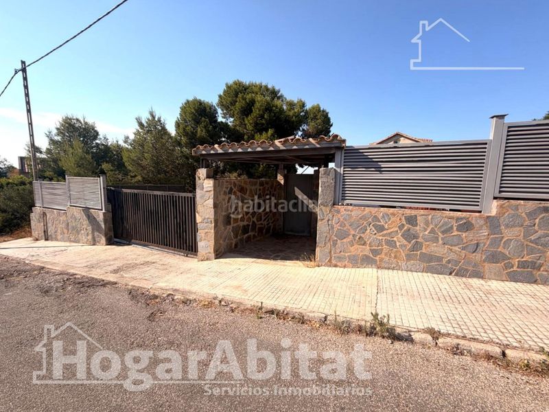 Foto 63192680-2ded-4450-9607-bf61f4b7b7df. Xalet amb calefacció aparcament piscina a Sierra Perenchiza-Cumbres de Calicanto-Sto Domingo Chiva