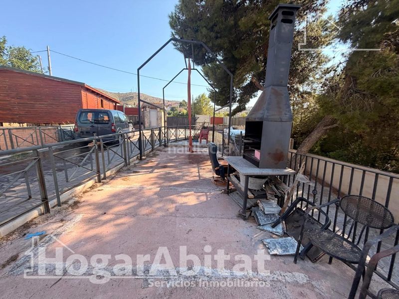 Foto cdf7955b-8090-451d-8e3f-3565376baf73. Xalet amb calefacció aparcament piscina a Sierra Perenchiza-Cumbres de Calicanto-Sto Domingo Chiva