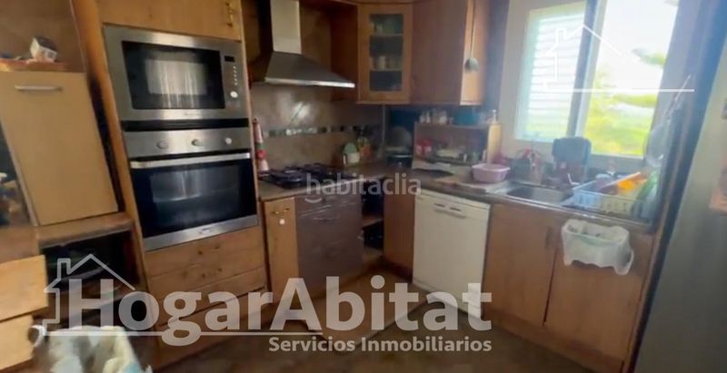 Foto f3c8f972-fedf-4f76-93b1-ee264239b748. Xalet amb calefacció aparcament piscina a Sierra Perenchiza-Cumbres de Calicanto-Sto Domingo Chiva