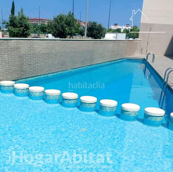 Foto 61a5f88c-c345-45a1-9eee-94a982db1a35. Àtic amb calefacció aparcament piscina a Silla