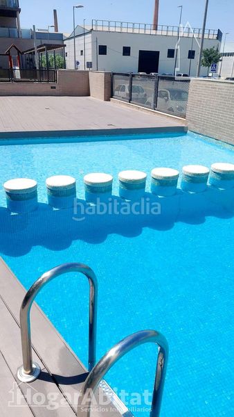 Foto df1263c6-bc77-42d5-aead-2a4679df5ca1. Àtic amb calefacció aparcament piscina a Silla