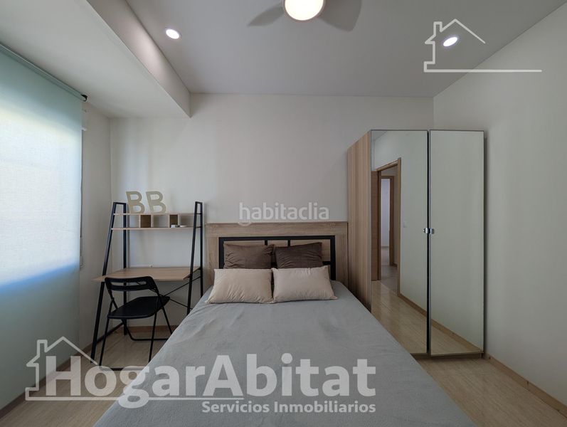 Foto ba6b9492-391f-4dea-8369-bffb18de81d4. Pis amb calefacció a Campoamor Alicante