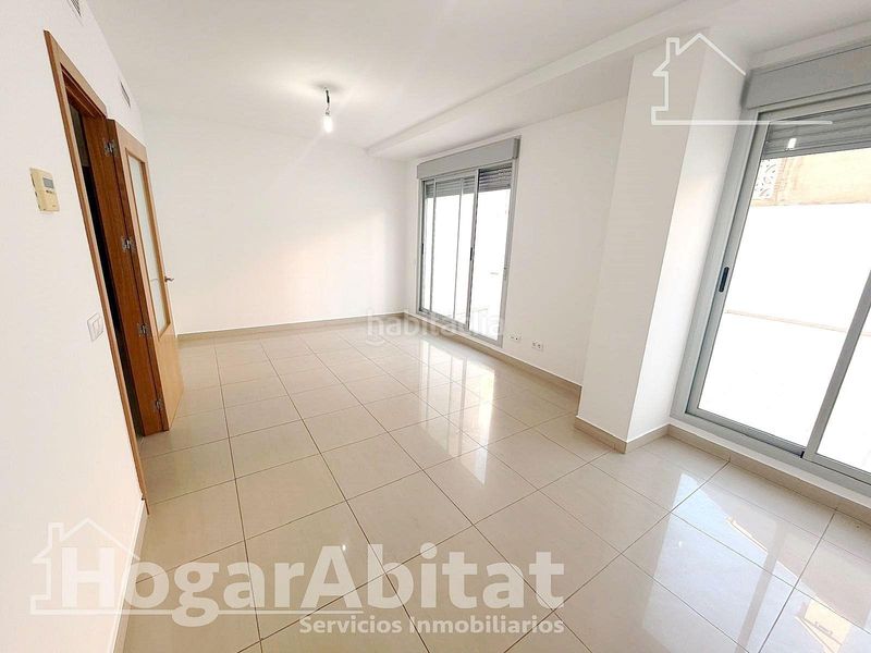 Foto a9b692c5-1bea-458e-aa2d-db3a20350a44. Pis amb calefacció aparcament a Monserrat