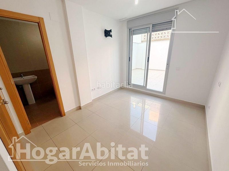 Foto b70ae137-b7ca-4a0b-8449-944dba311ff2. Pis amb calefacció aparcament a Monserrat