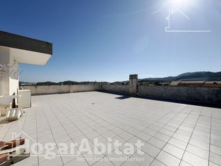 Attique  Calle vernissa. Espectacular! ático dúplex luminoso con garaje y dos terrazas de
