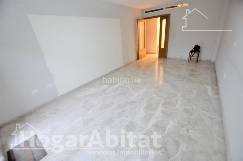 Foto 8e9978c1-0166-43f4-99b5-6b311f00b368. Flat with heating parking in Centro Bétera