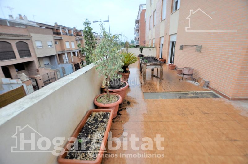 Foto f017b000-055c-46dc-a325-b34dccf0b017. Flat with heating parking in Centro Bétera